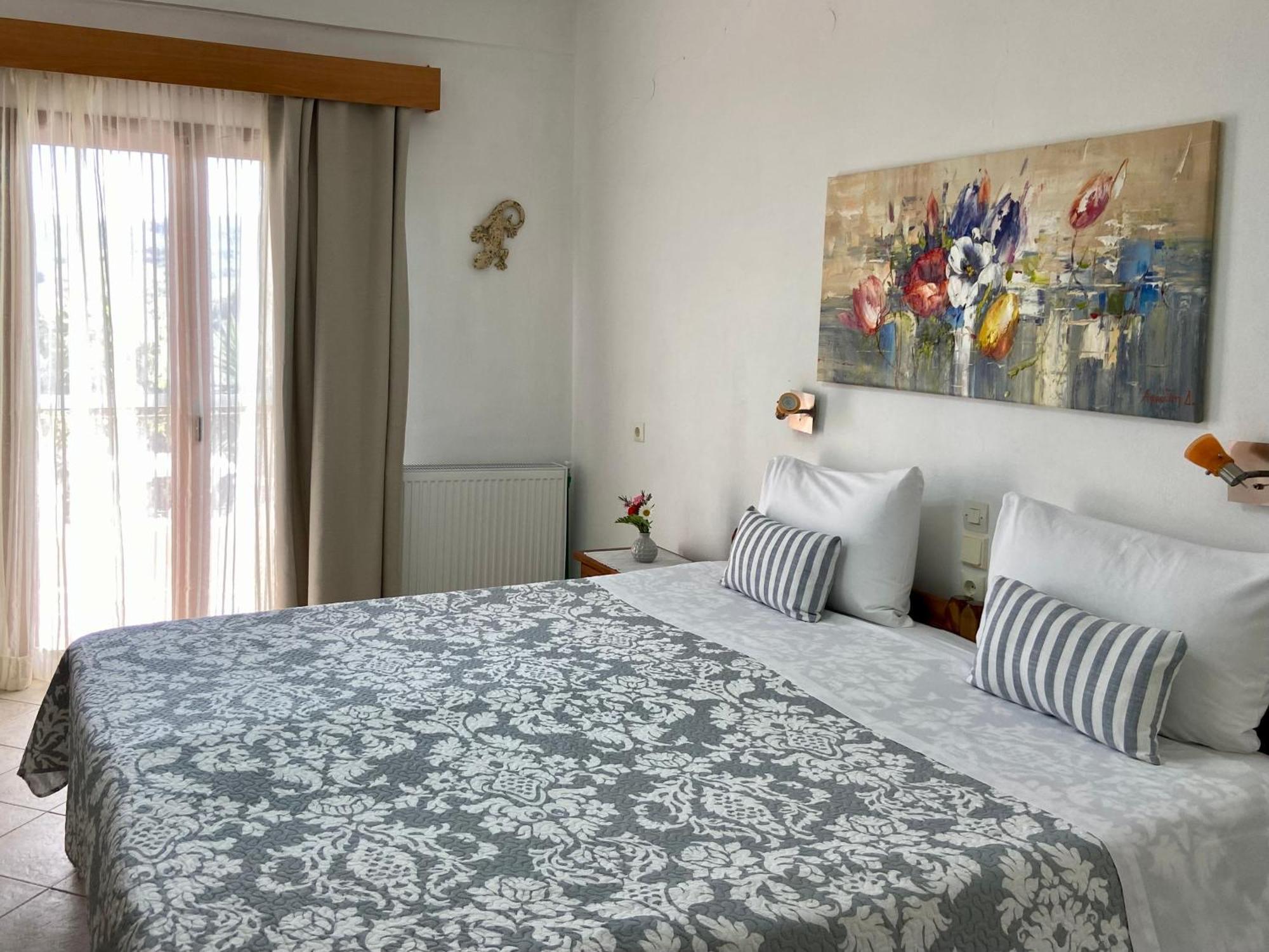 Floros Apartments آغيوس ستيفانوس المظهر الخارجي الصورة