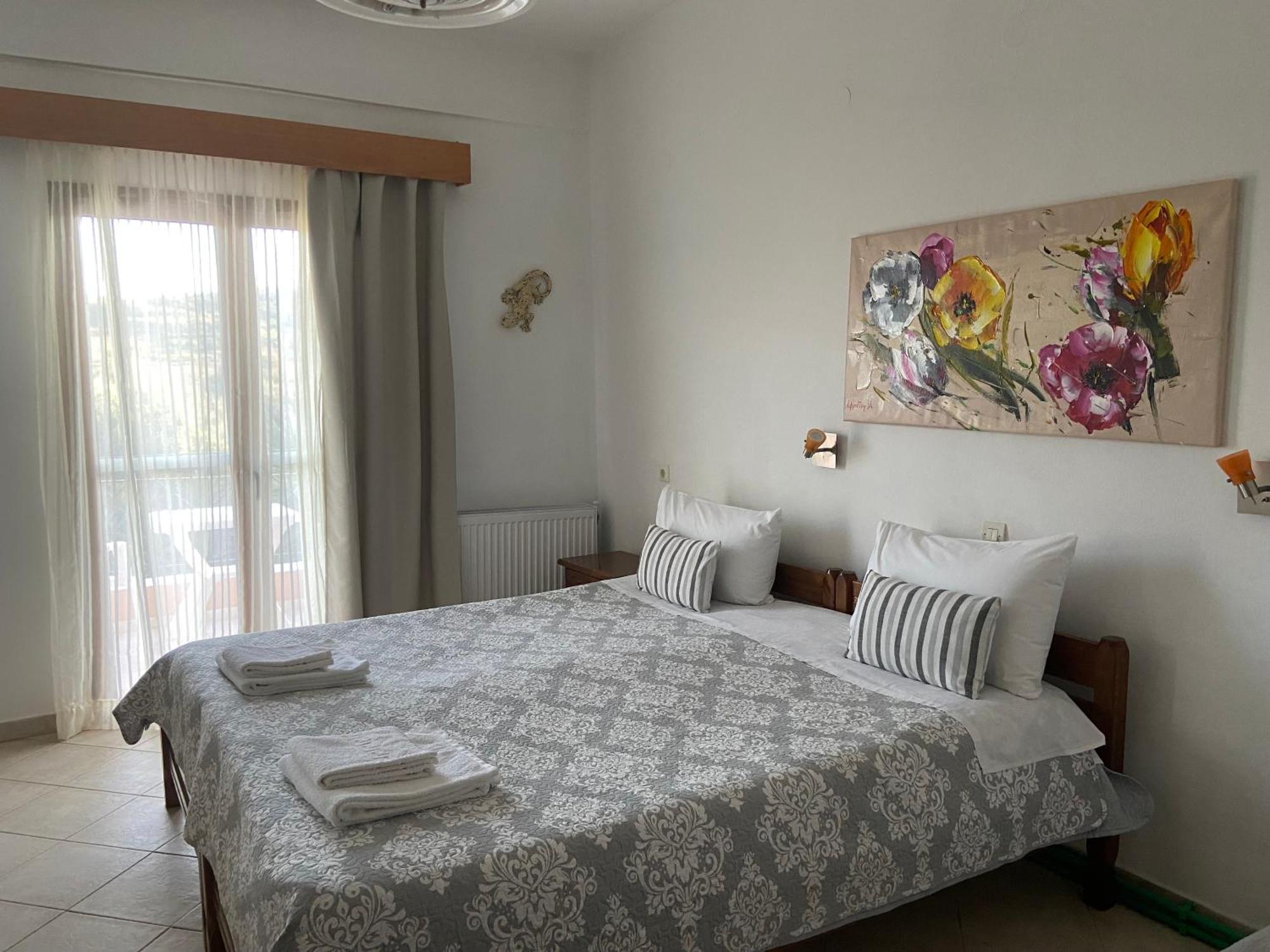 Floros Apartments آغيوس ستيفانوس المظهر الخارجي الصورة