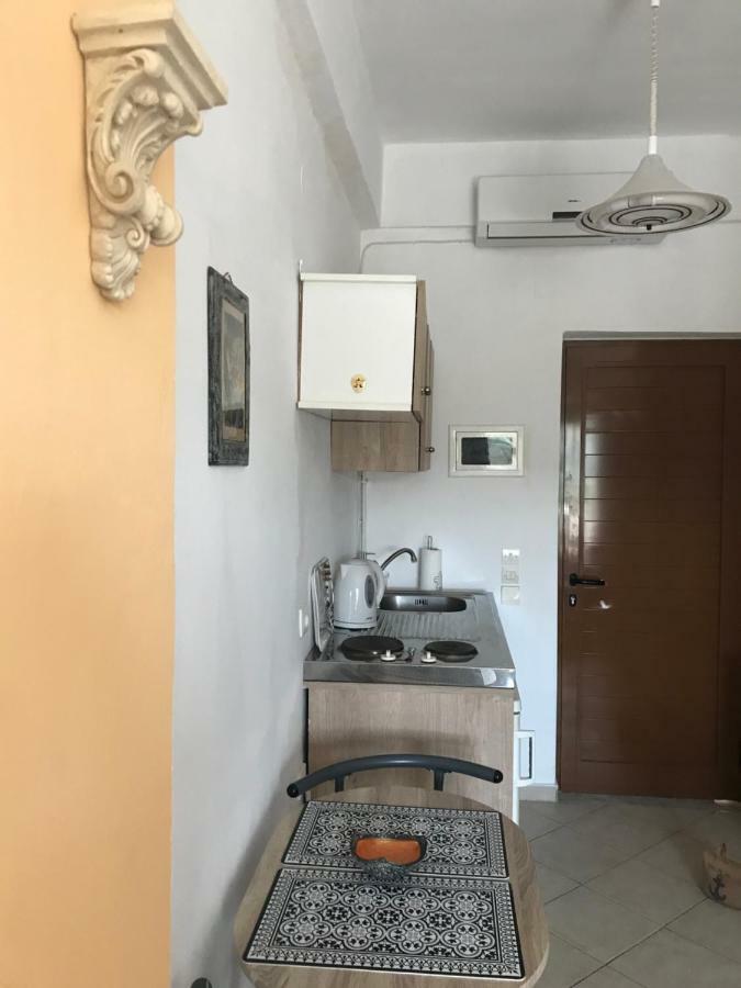 Floros Apartments آغيوس ستيفانوس المظهر الخارجي الصورة
