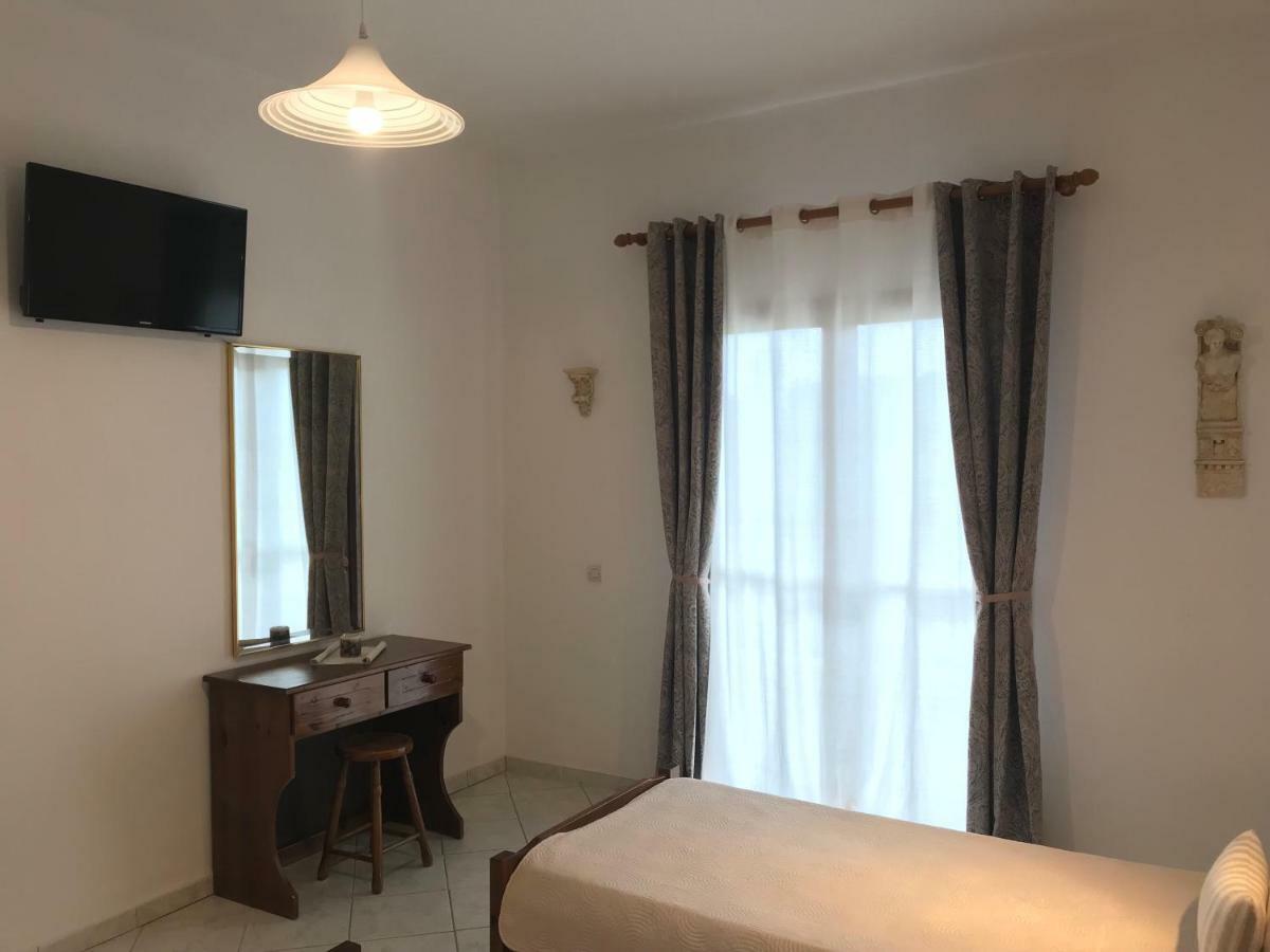 Floros Apartments آغيوس ستيفانوس المظهر الخارجي الصورة