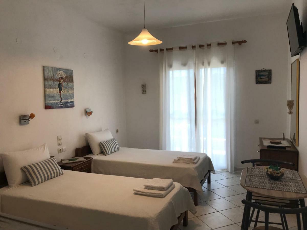 Floros Apartments آغيوس ستيفانوس المظهر الخارجي الصورة