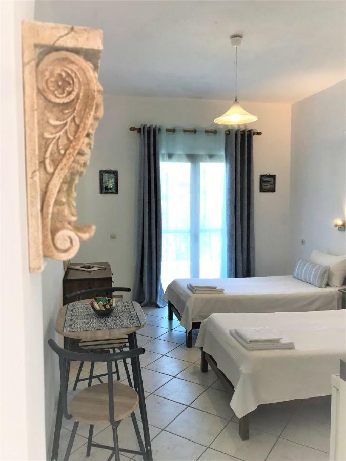 Floros Apartments آغيوس ستيفانوس المظهر الخارجي الصورة
